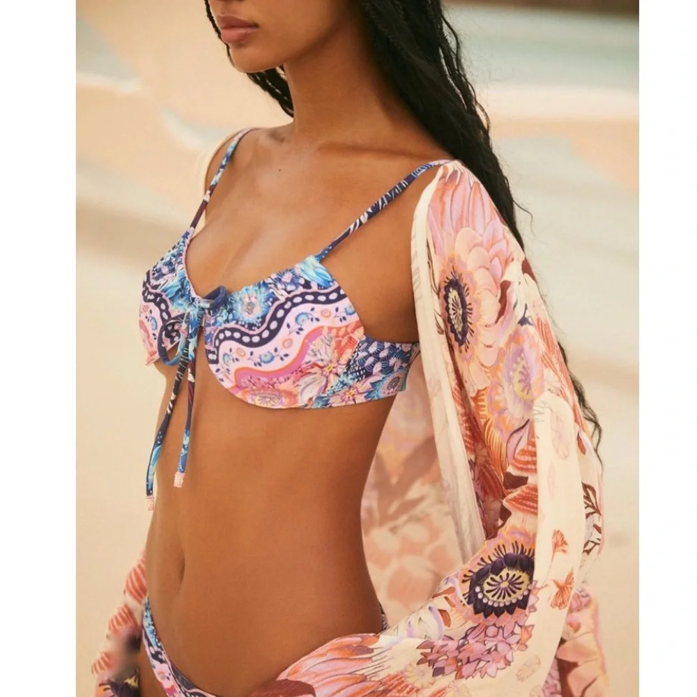 AGUA BENDITA Set - Freya Boreal Bikini Top & Lola Boreal Bottoms - L/M